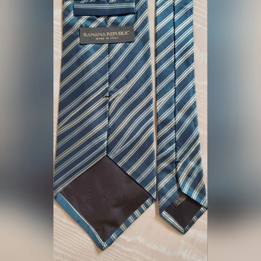 Banana Republic Midnight Green Stripe Silk Tie Made in Italy RN 54023 CA 17897 - Picture 5 of 7